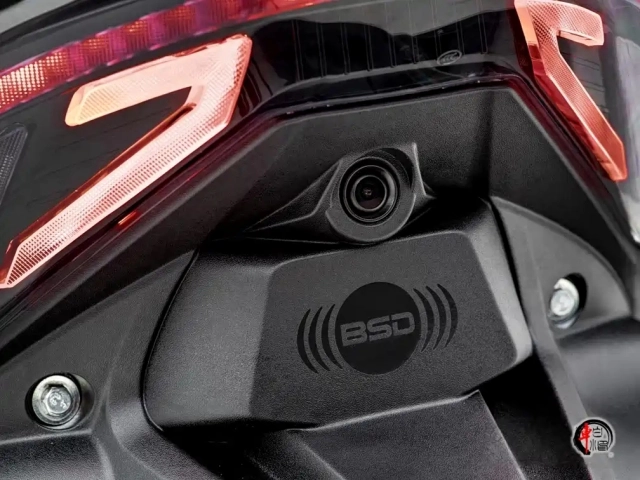 Đối thủ mới của honda forza 250 vừa ra mắt - vượt xa về công nghệ với giá bán chỉ 76 triệu đồng - 5