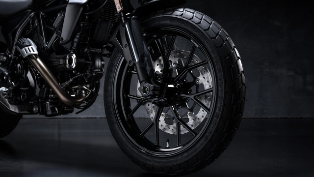 Ducati scrambler 2025 icon dark ra mắt sở hữu vẻ đẹp tối giản sức mạnh tối đa - 8