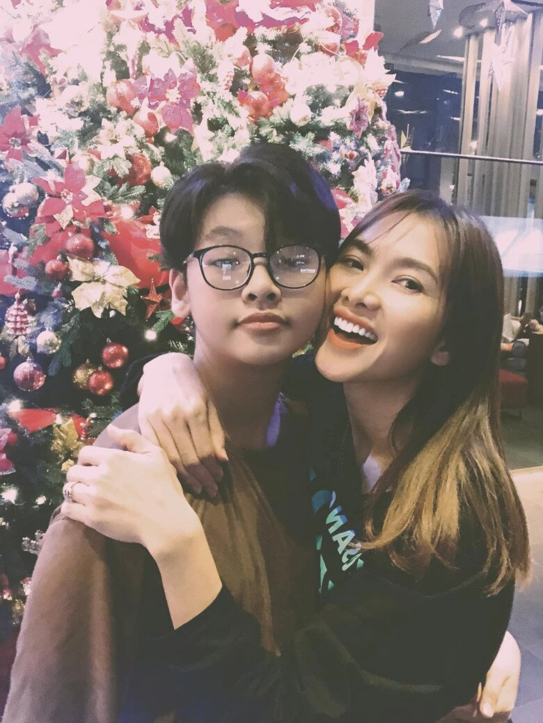 Đường tình 2 sao nữ cùng tên anh thư vợ huy khánh ly hôn sang phần lan sinh sống người còn lại làm mẹ đơn thân - 11
