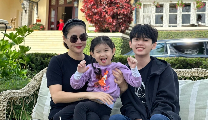 Em bé được tăng thanh hà xem như con ruột nay điển trai ở tuổi 17 là trụ cột cho mẹ đơn thân nương tựa - 12
