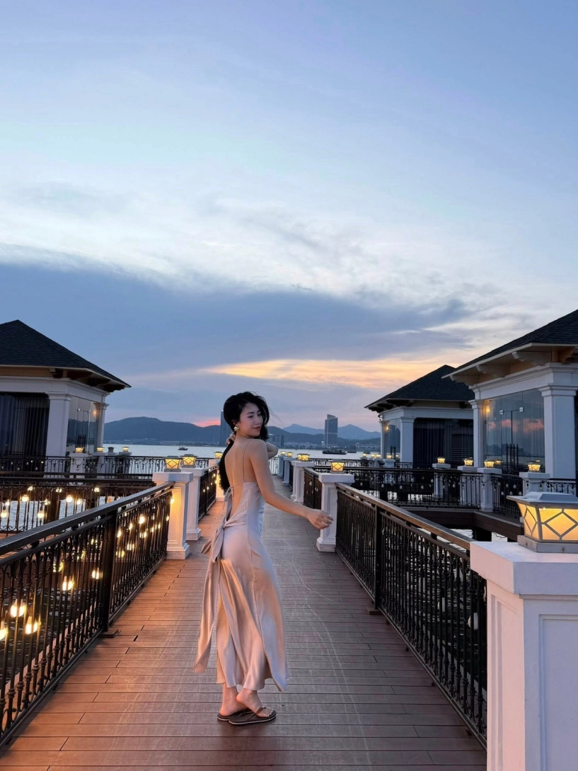 Em gái văn toàn diện bikini nóng bỏng khoe visual cực phẩm - 6