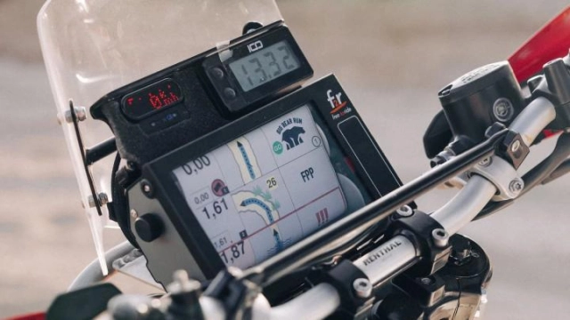 Fuel fury 650 độ cứng nhất từ royal enfield từng xuất hiện - 3