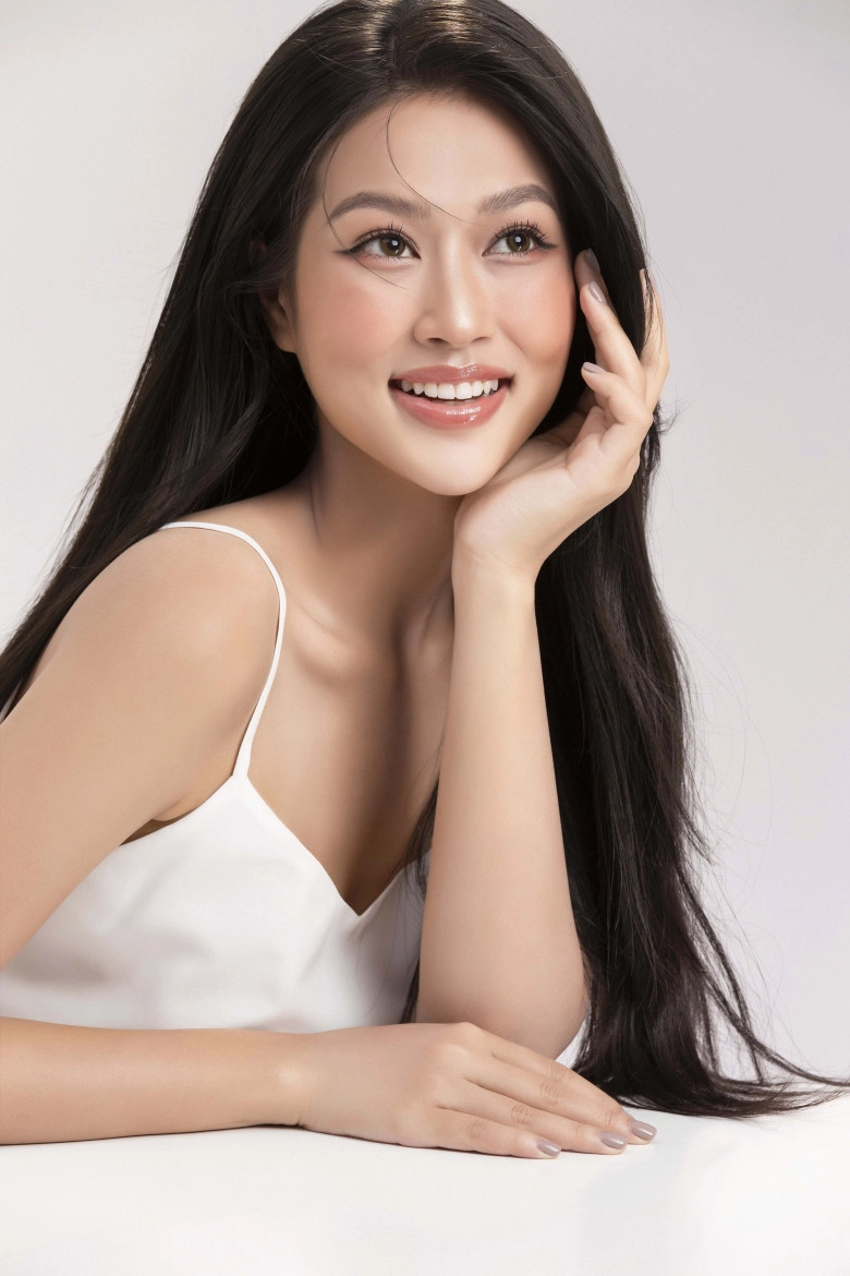 Gen z làm hoa hậu không trắng sứ không make-up đậm vẫn đẹp theo cách riêng - 5