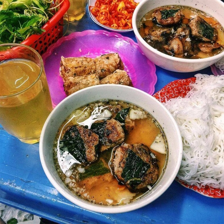 Ghé thủ đô dịp 29 lưu lại ngay 10 quán bún chả ngon chuẩn vị nhất thử một lần là mê mẩn - 4