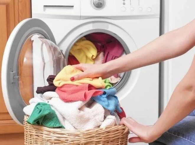 Giặt quần áo bằng nước nóng hay nước lạnh sẽ hiệu quả hơn 10 người thì 9 người trả lời sai - 2