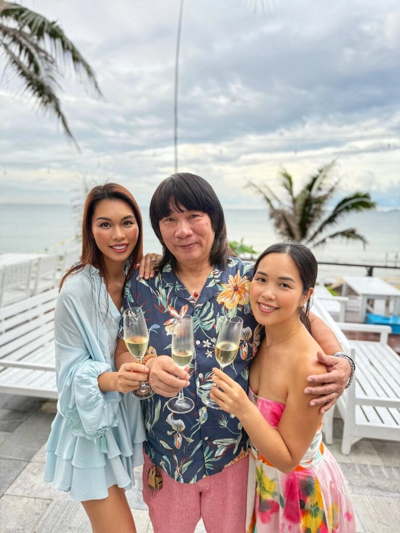 Hà anh không còn tâm trí để kỷ niệm 9 năm ngày cưới với chồng tây lên tiếng về sự mất mát khiến nhiều người đồng cảm - 9