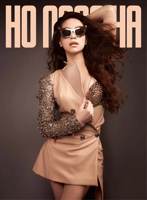 Hà hồ và 6 item thời trang không thể thiếu từ nữ hoàng thảm đỏ đến biểu tượng street style thứ cuối cùng siêu đắt giá - 10