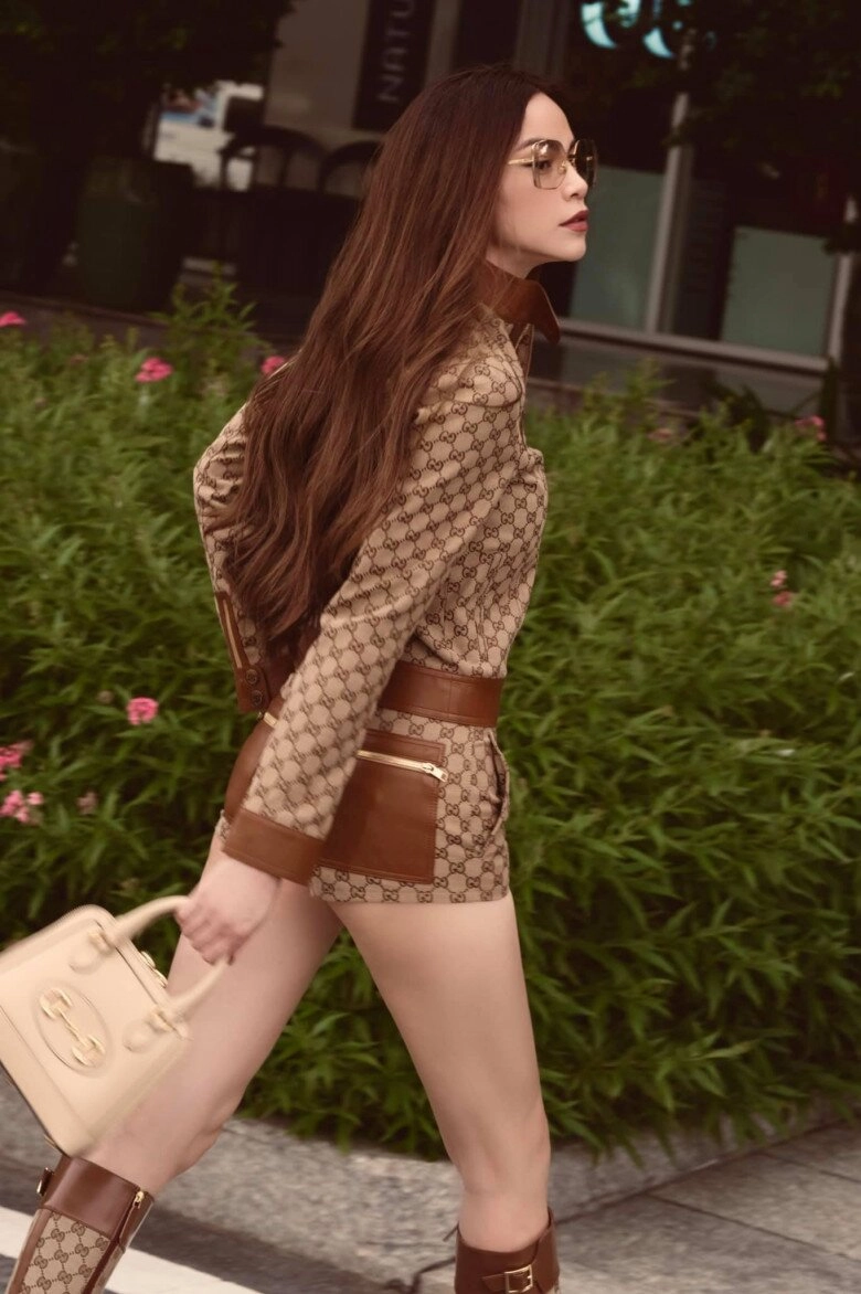 Hà hồ và 6 item thời trang không thể thiếu từ nữ hoàng thảm đỏ đến biểu tượng street style thứ cuối cùng siêu đắt giá - 22