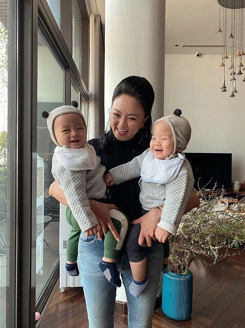Hai con trai song sinh đã 6 tuổi cô hiệu phó hot nhất mxh văn thùy dương u60 thông báo tiếp tụcnằm ổ - 2