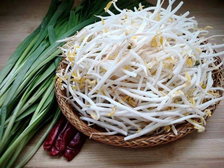 Hai rau này xào với nhau vừa dễ làm lại bổ gan tráng dương ăn mùa hè cũng thanh mát - 1