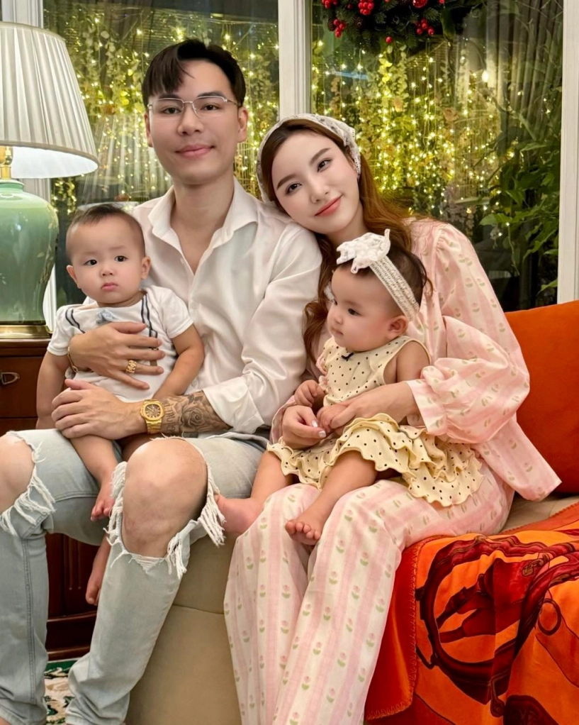 Hạnh sino gái hai con gây choáng với vóc dáng như gái 18 - 1