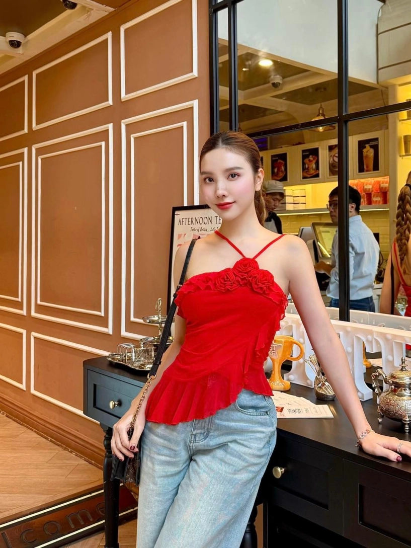 Hạnh sino gái hai con gây choáng với vóc dáng như gái 18 - 4