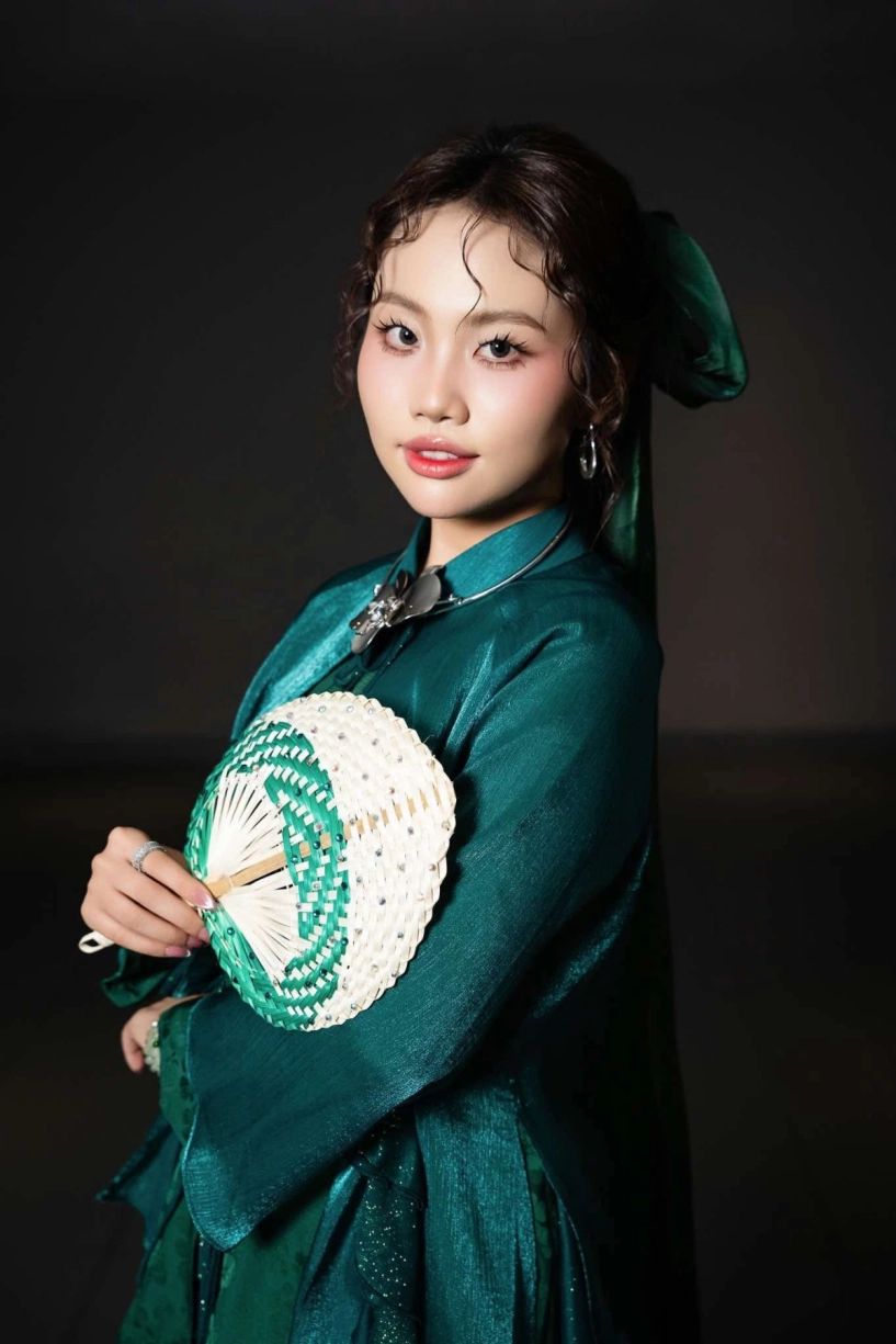 Hành trình dậy thì thành công của phương mỹ chi - 12