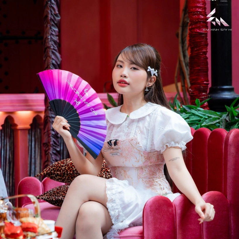 Hành trình dậy thì thành công của phương mỹ chi - 13