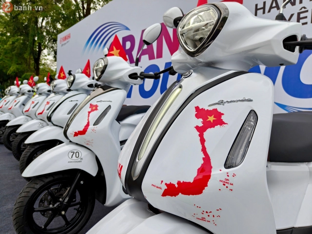 Hành trình xuyên việt - grande touring khám phá giới hạn mở lối một tôi mới cùng nữ hoàng xe ga - 1