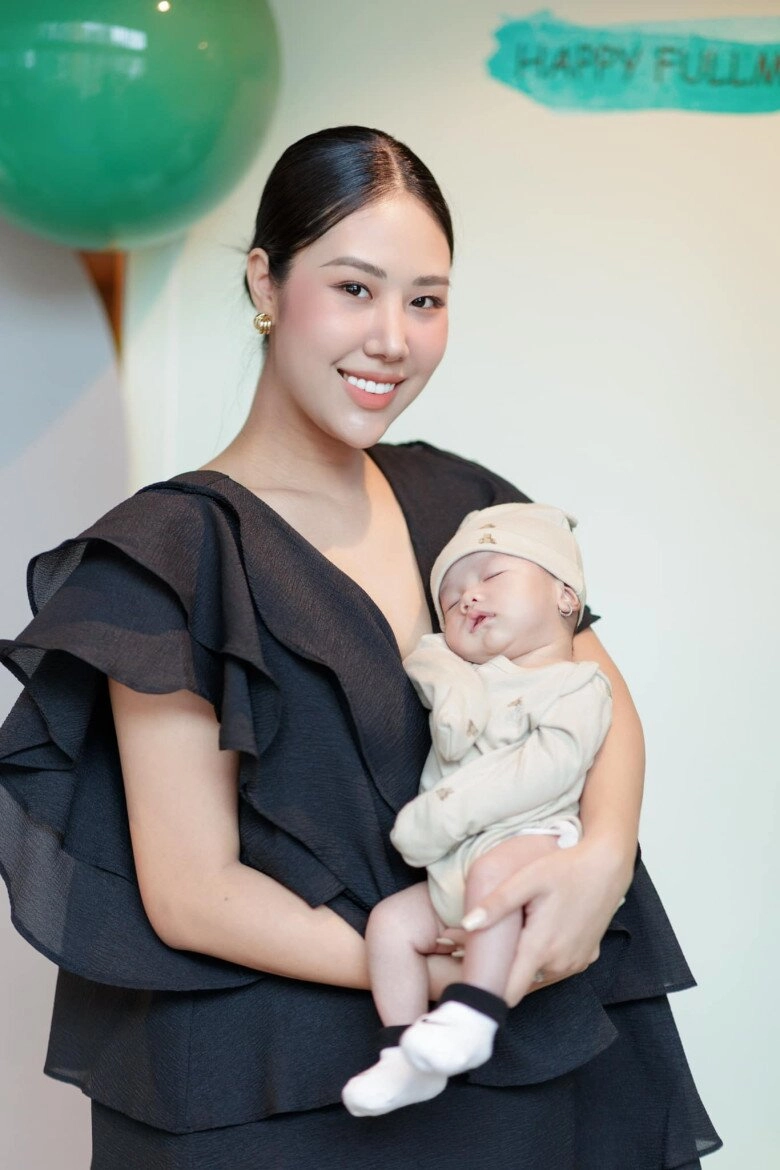 Hậu sinh nở vợ kém 37 tuổi của quang minh lấy lại vóc dáng thon thả chuẩn gái 1 con mòn con mắt - 7