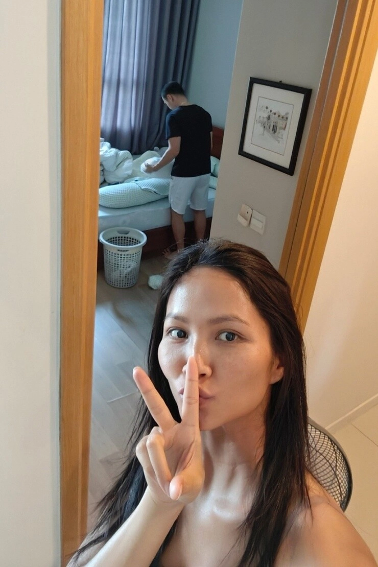 Hhen niê rơi nước mắt nói về hôn nhân màu hồng chồng nhiếp ảnh gia mê vợ dính như sam - 6