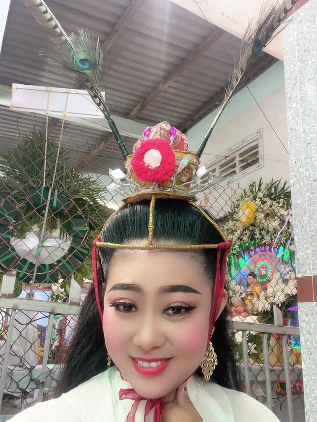 Hình ảnh cuối của nghệ sĩ lê phương trước khi qua đời trên đường đi diễn - 1
