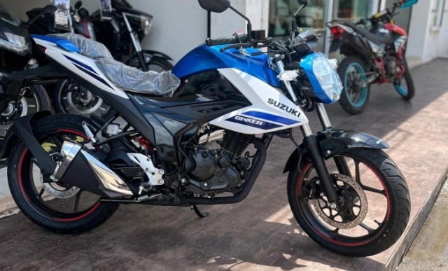 Hình ảnh thực tế của suzuki gixxer fi 150 abs modelo 2026 ở đại lý giá quy đổi khoảng 58 triệu vnđ - 6