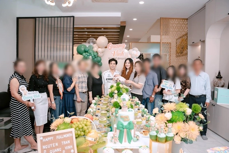 Hồ quang hiếu sống sang chảnh có vợ đẹp con kháu khỉnh - 7