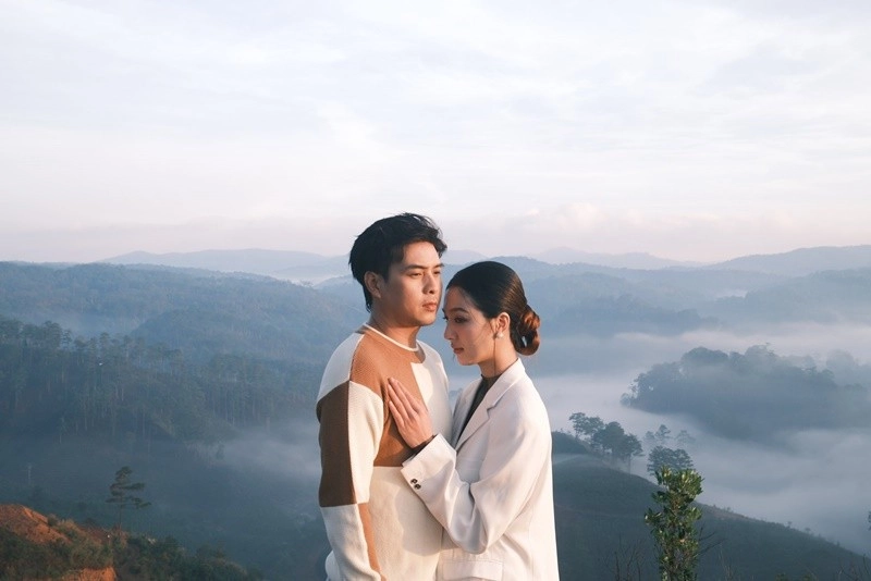 Hồ quang hiếu sống sang chảnh có vợ đẹp con kháu khỉnh - 9