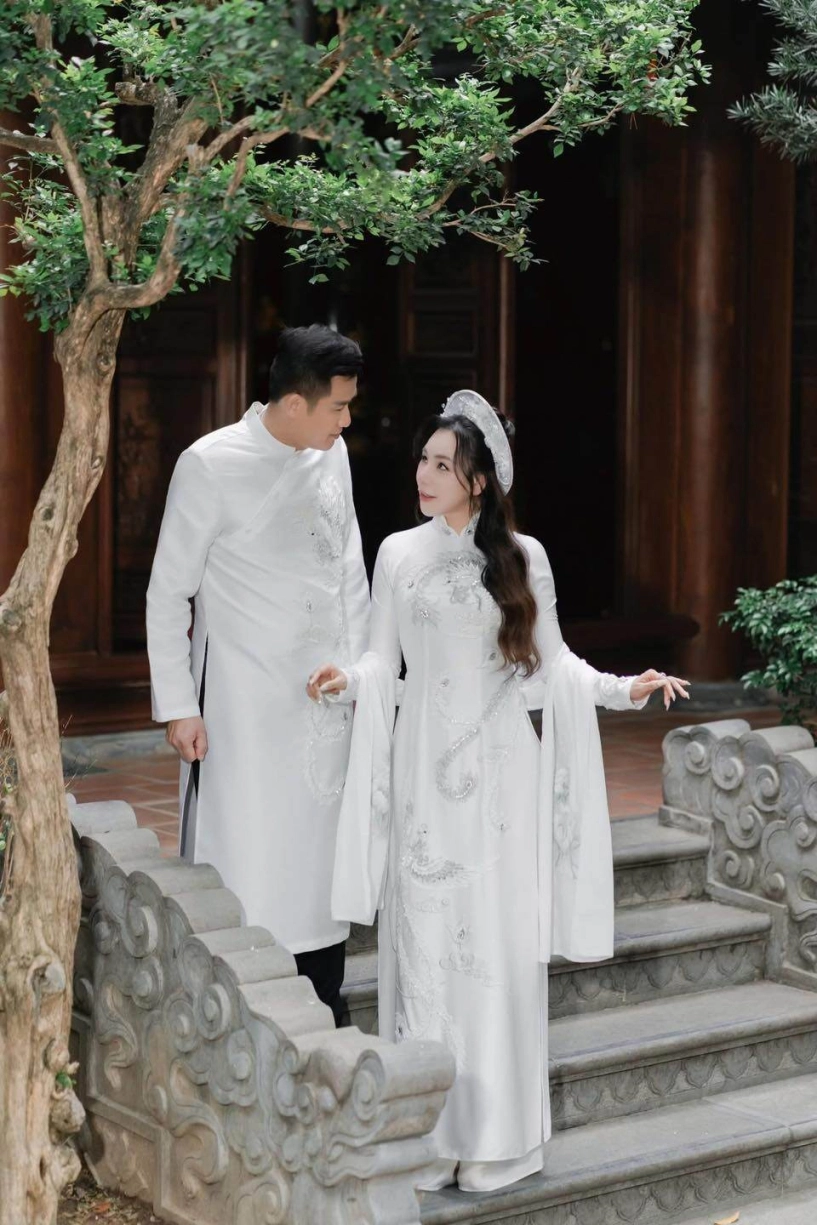 Hồ quỳnh hương công bố thông tin đã có con trai 2 tuổi với chồng doanh nhân kín tiếng trong tiệc cưới ở hạ long - 20