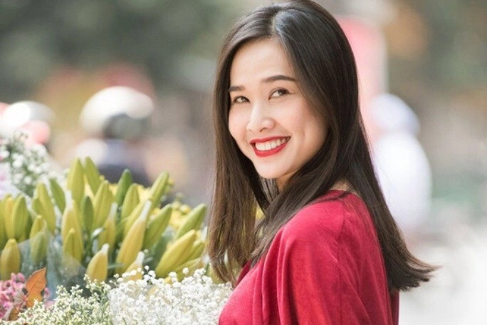 Hoa hậu bán phở ở mỹ từng có chuyện tình yêu gây xôn xao với ca sĩ bằng kiều nay lấy chồng đại gia hơn 11 tuổi - 1