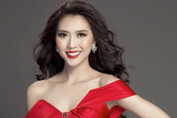 Hoa hậu duy nhất việt nam có vòng eo 53cm nghiện thi sắc đẹp vừa đăng quang đã vướng nghi vấn mua giải - 1