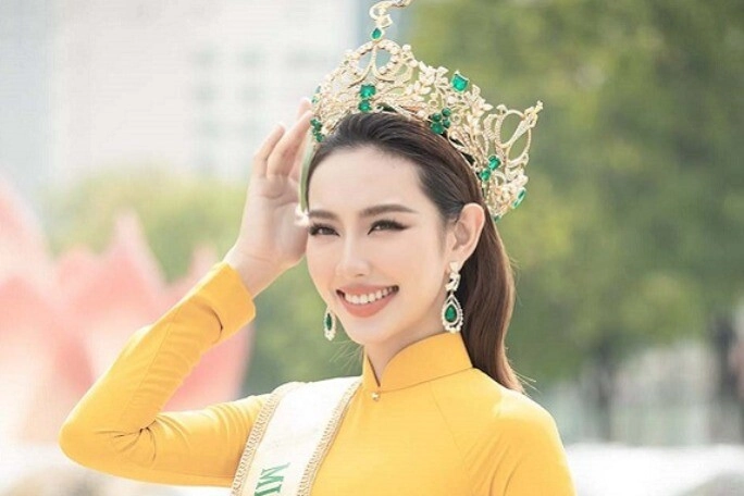 Hoa hậu duy nhất việt nam có vòng eo 53cm nghiện thi sắc đẹp vừa đăng quang đã vướng nghi vấn mua giải - 2