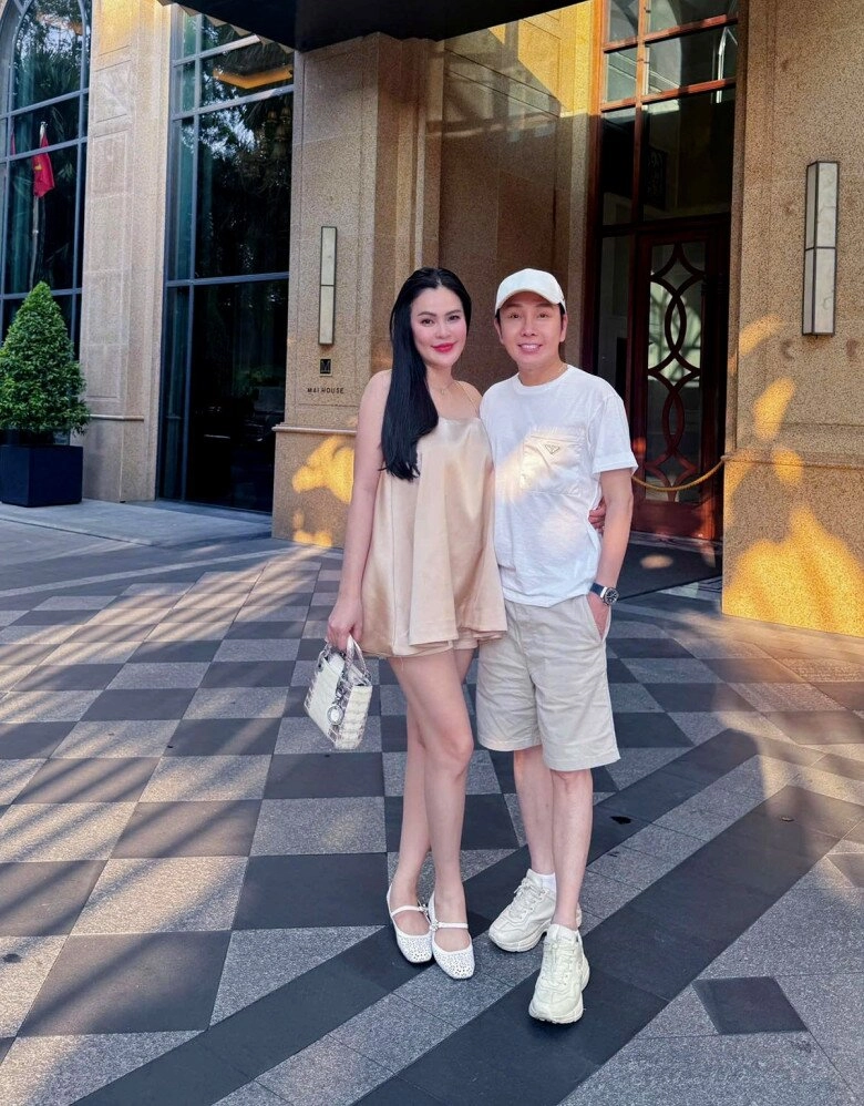 Hoa hậu phương lê có con gái thứ 4 nsưt vũ luân đặt tên họ lương chắc chắn không đụng hàng cho ái nữ - 4