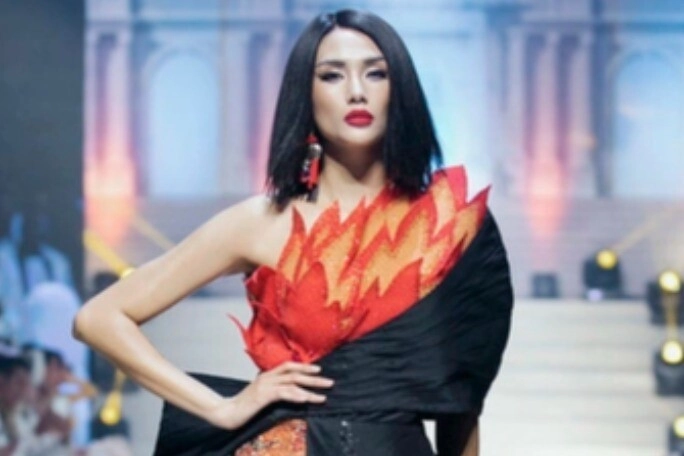 Hoa hậu việt có con ở tuổi 18 là cô giáo của loạt chân dài đình đám vẫn miệt mài tìm kiếm danh hiệu nhan sắc - 3