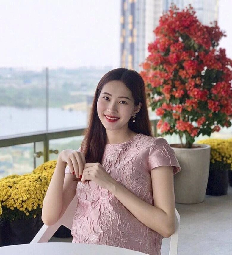 Hoa hậu việt nam khi mang bầu nàng dâu hào môn sinh 3 con giấu bụng lùm lùm ngọc hân vất vả thức đến nửa đêm - 3