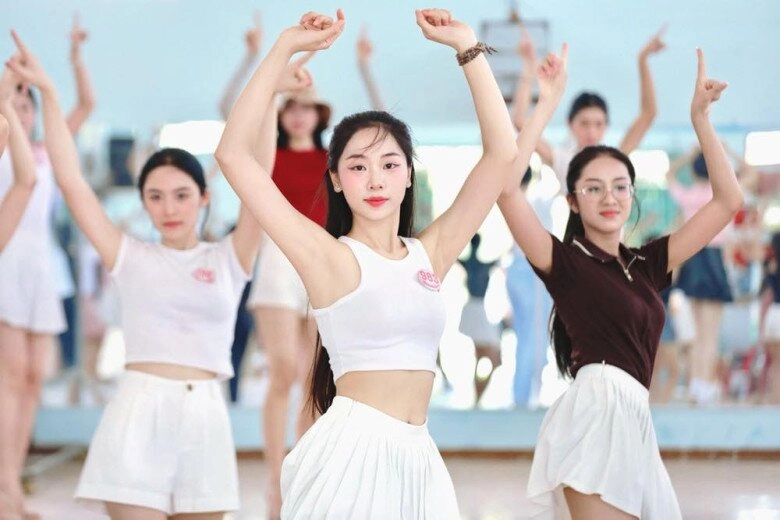 Hoãn đêm chung kết hoa hậu việt nam hành trình tìm chủ nhân vương miện kéo dài - 9