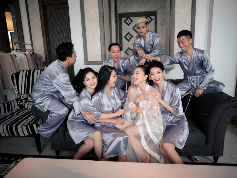 Hội bạn thân vỡ òa khi hay ngô thanh vân làm mẹ ở tuổi 46 đả nữ nhờ vợ chi bảo tư vấn để xinh đẹp - 2