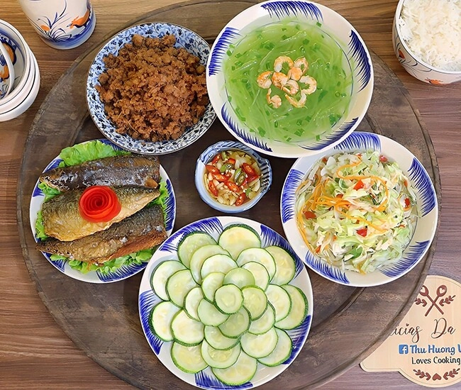 Hôm nay nấu gì bữa tối toàn món dễ nấu mà trôi cơm - 1