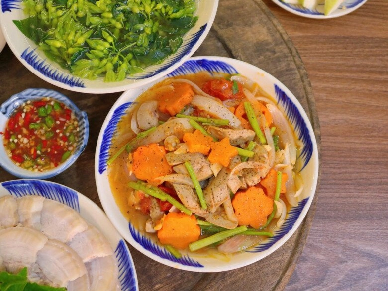 Hôm nay nấu gì mùa hè ăn thế này quá hợp lý rồi - 8