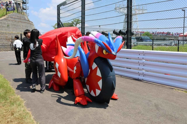 Honda corridon - xe điện pokémon tự động lăn bánh trên đường đua suzuka 8 hours - 5