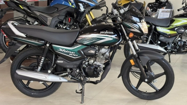 Honda hé lộ bằng sáng chế mới phát triển động cơ điện trên khung sườn của mẫu xe côn tay huyền thoại - 2