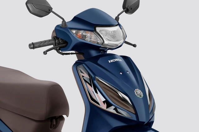 Honda trình làng activa 110 và activa 125 phiên bản kỷ niệm 25 năm với giá chỉ từ 24 triệu đồng - 1