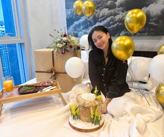 hồng hài nhi từng nặng gần 100kg của ngô thanh vân thân thiết với mẹ vợ quyền lực chiều vợ hơn 11 tuổi như em bé - 1