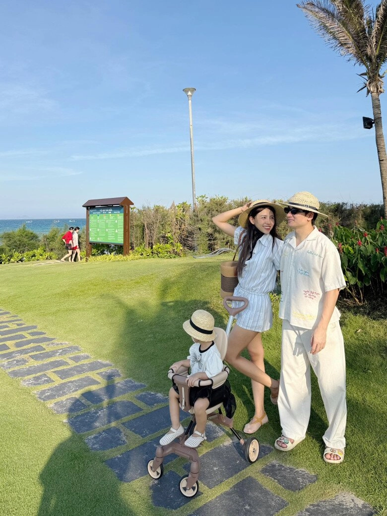 Hot girl 9x nha trang thừa nhận ở lại với chồng hơn tuổi vì tiền sinh con xong vẫn nóng bỏng trông mòn con mắt - 8