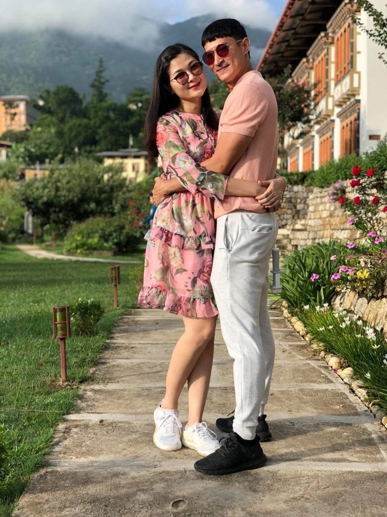 Huy khánh chăm chỉ phụ vợ cũ bán hàng sau ly hôn dân mạng đẩy thuyền tái hợp vì dư tình chưa dứt - 8