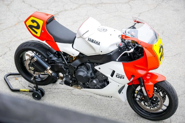 Huyền thoại rainey cầm lái chiếc yamaha xsr900 gp được trang bị y-amt - 2