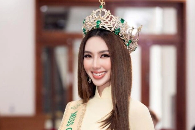 Hy hữu người đẹp việt bị tước danh hiệu sau 1 đêm vẫn tiếp tục đi thi hoa hậu thay em gái để chiều lòng mẹ - 2