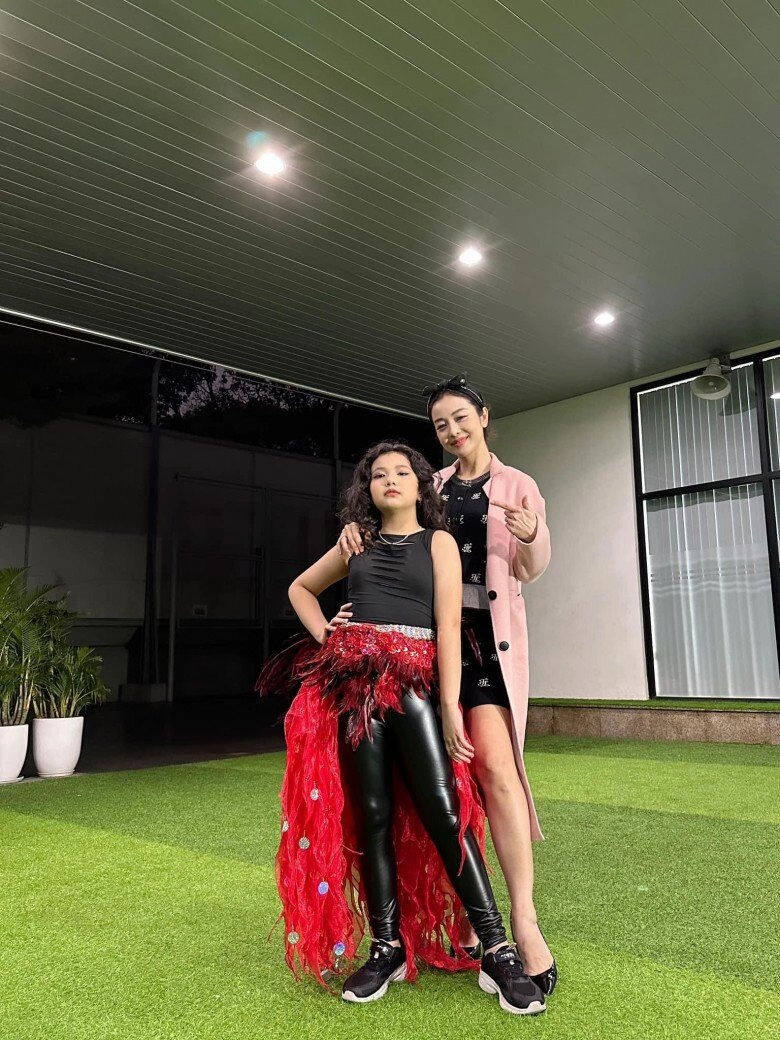 Jennifer phạm và chồng đại gia tổ chức sinh nhật đơn giản cho con gái ái nữ được ví như bản sao của mẹ hoa hậu - 5
