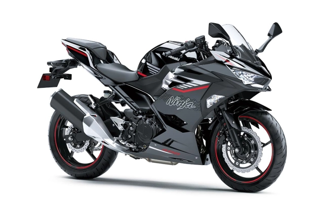 Kawasaki ninja 400 và z400 2025 vừa ra mắt tại nhật bản với nâng cấp đáng giá - 2
