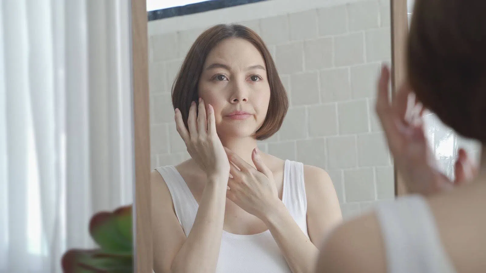 Kem chống nắng có giúp da chống lão hóa như quảng cáo không - 2