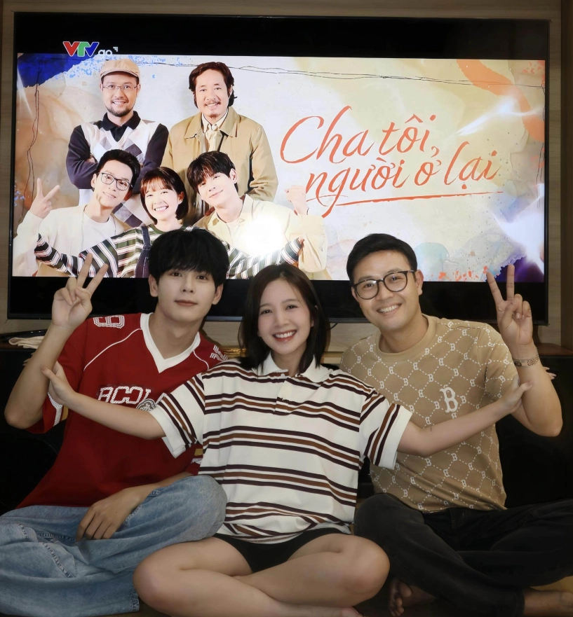 Kết thúc phim cha tôi người ở lại xúc động chuyện tình 4 cặp đôi trần nghĩa mong khán giả không định kiến - 8