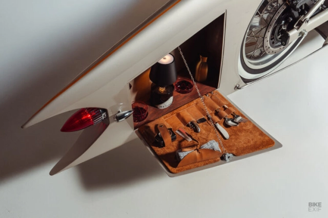 Khám phá chiếc royal enfield shotgun 650 dài 39 mét của kingston custom - 5