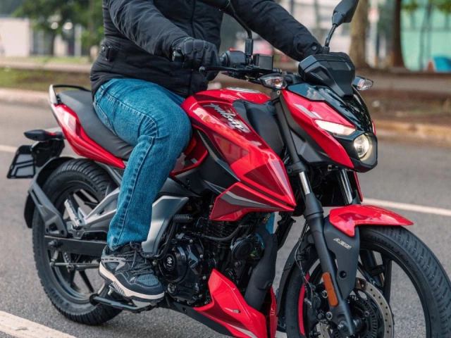 Khám phá pulsar n150 2026 đối thủ yamaha mt-15 vừa ra mắt với giá 67 triệu đồng có gì thú vị - 2